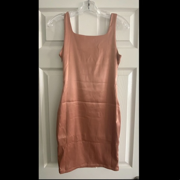 Silky mini dress - Picture 2 of 3